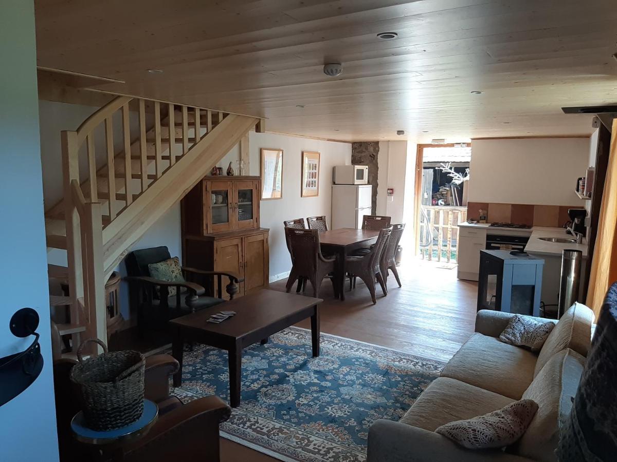 Bed and Breakfast Le Marconnes Saint-Arcons-de-Barges Екстер'єр фото