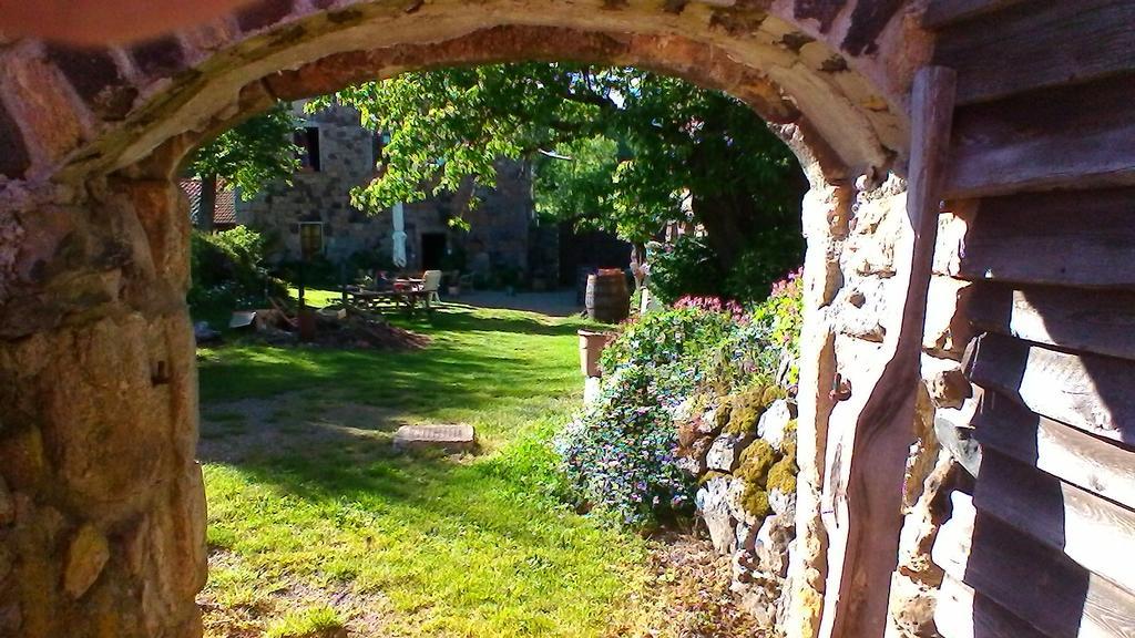Bed and Breakfast Le Marconnes Saint-Arcons-de-Barges Екстер'єр фото
